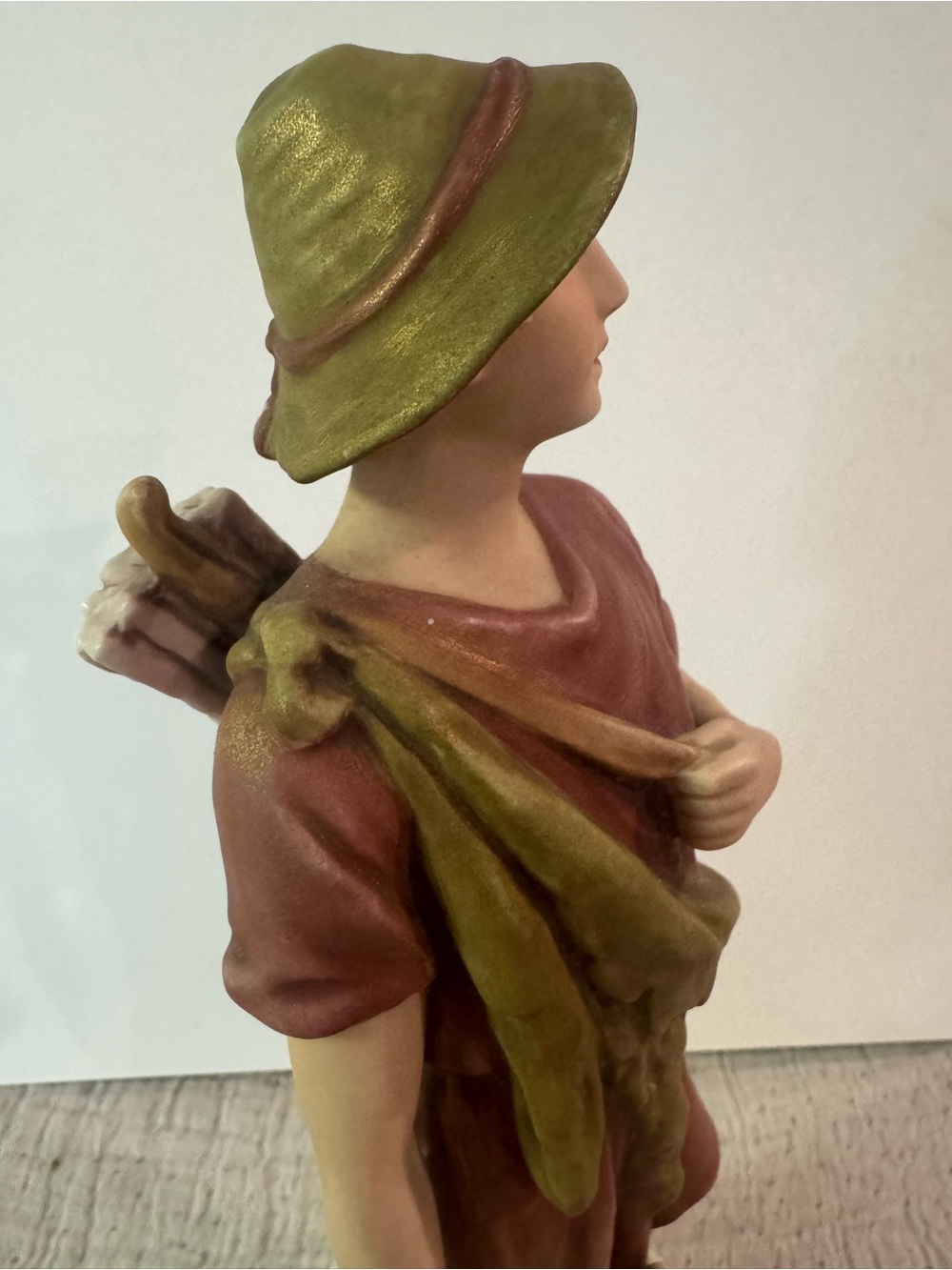 Royal Dux Boy Hunter with Goose and Arrows in Quiver Signed and Number 2065 - Picture 2 of 12